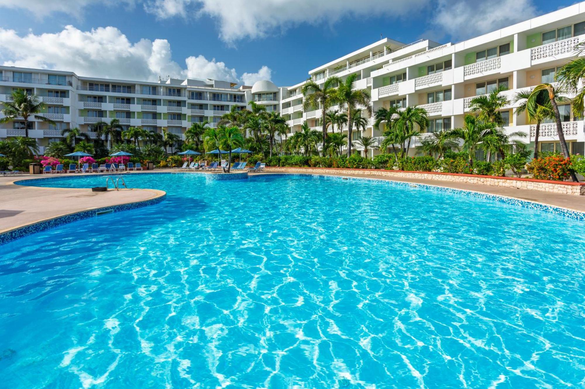 Royal Islander Club Resort La Terrasse Lowlands 外观 照片